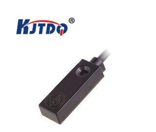 小方型接近傳感器